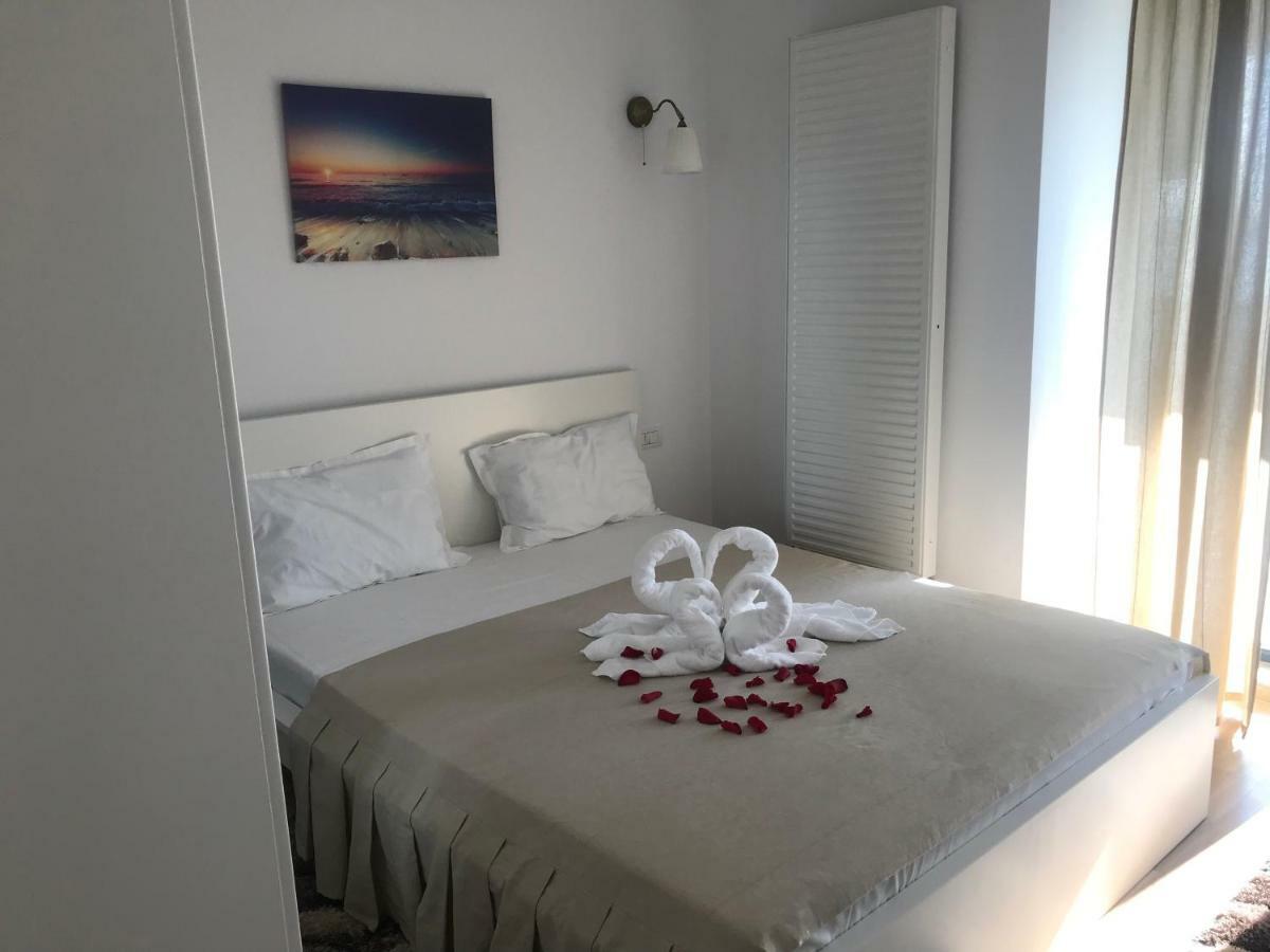 Apartament Apartament Cristina Mamaja Zewnętrze zdjęcie